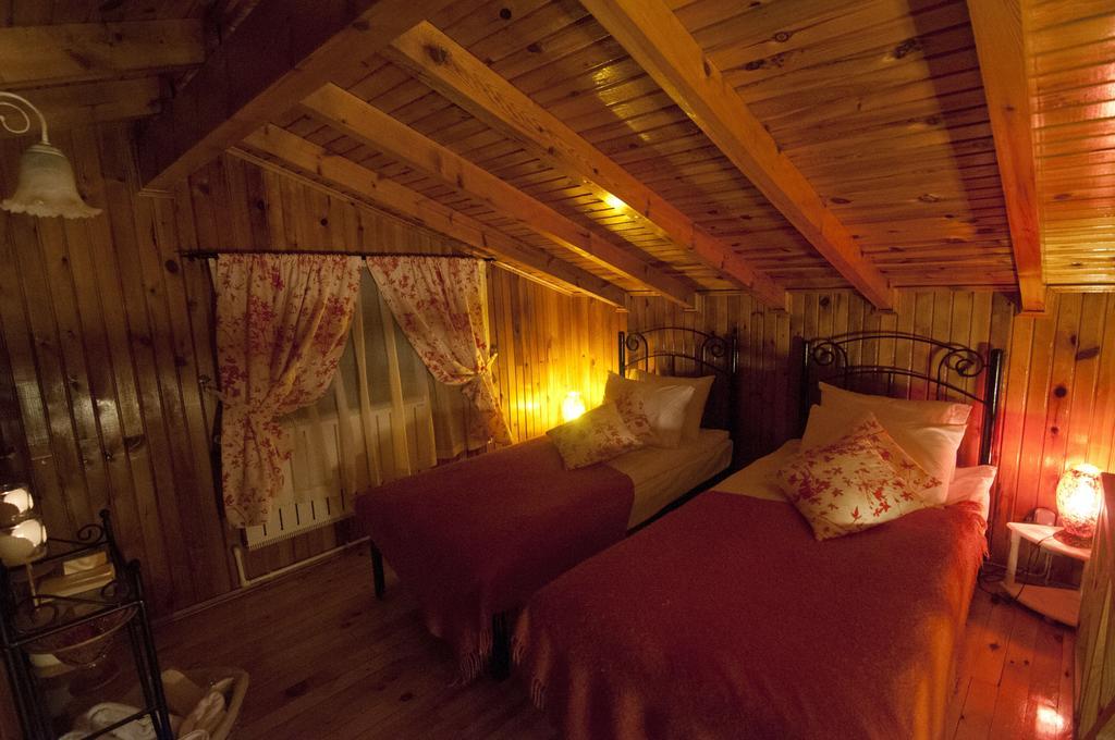 Agva Nehir Perisi Hotel Goce Bilik gambar